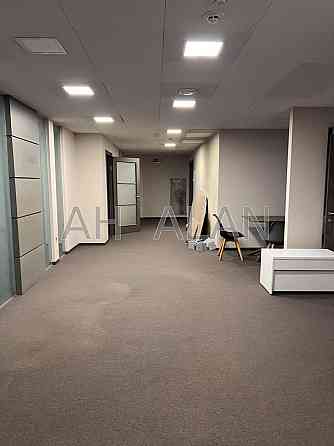 Оренда офісне приміщення на вул. Ярославів Вал приміщень - 4, поверх - 2/6 Київ