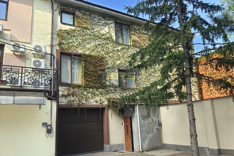Продаж 3-поверховий Будинок з ділянкою 2 сот 310 кв.м 5 кімн. на Бернардацци вул. Одеса - фото 2