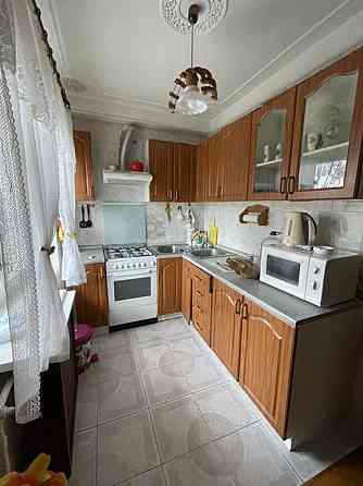 Оренда Квартира 2-кімнатна, 4/9 поверх на Тичини, 5а Киев