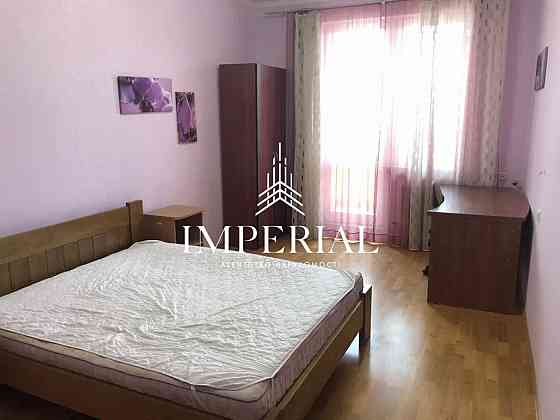 Оренда Квартира 4-кімнатна, 11/18 поверх на вул. Єжи Ґедройця Киев