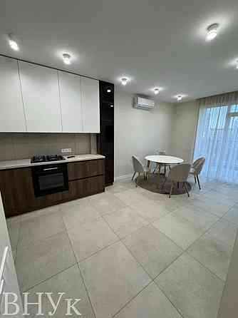 Продаж Квартира 1-кімнатна, 3/6 поверх на вул. Роксоляни Львов