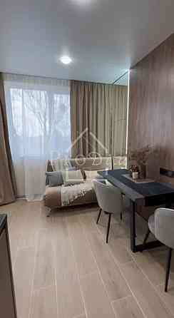 Оренда Квартира 1-кімнатна, 4/4 поверх на Практична вул., 2 Киев