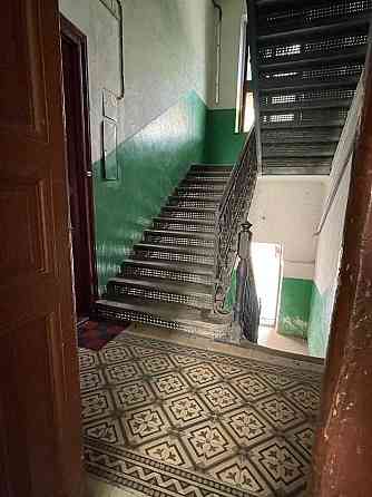 Продаж Квартира 4-кімнатна, 3/3 поверх на вул. Японська Львов