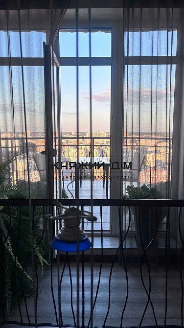 Продаж Квартира 4-кімнатна, 27/28 поверх на Анны Ахматовой ул. Київ - фото 9