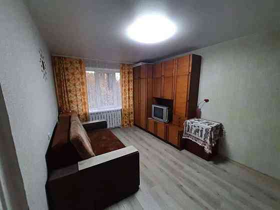 Оренда Квартира 3-кімнатна, 4/9 поверх на ул. Семьи Сосниных, 12 Київ