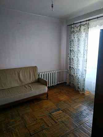 Оренда Квартира 1-кімнатна, 7/9 поверх на А.Малишка, 27 Kiev