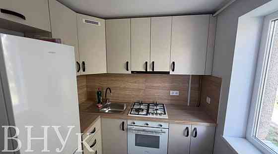 Продаж Квартира 2-кімнатна, 2/4 поверх на миру Чоп