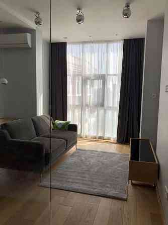 Оренда Квартира 1-кімнатна на ул. Жилянская, 118 Київ
