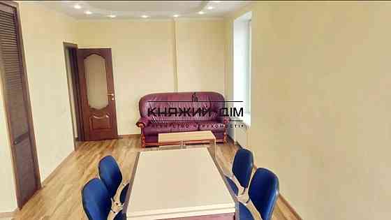 Пропонується на продаж 3-х к. квартира м. Житомирська та Святошин Київ