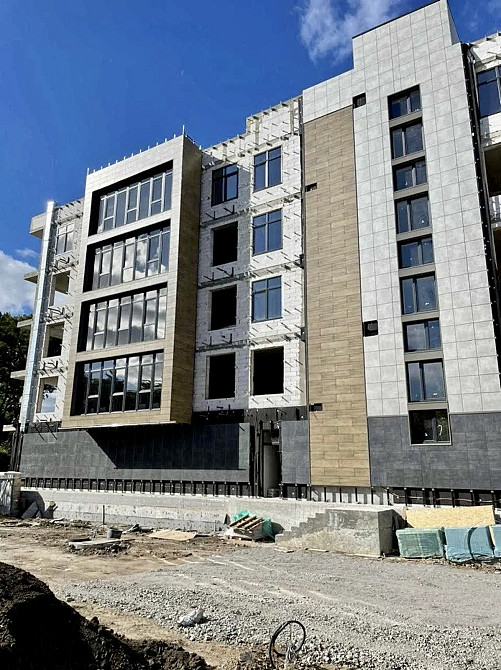 Продаж Квартира 3-кімнатна, 5/5 поверх на Зои Космодемьянской ул.  - фото 2