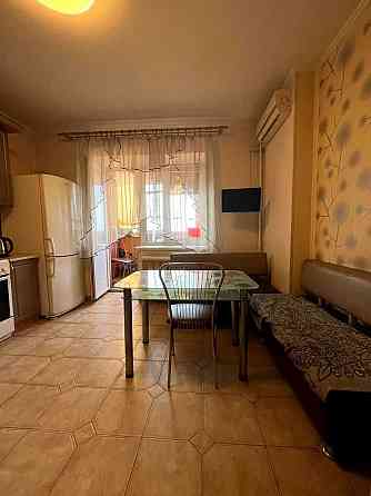 Продаж Квартира 3-кімнатна, 11/15 поверх на Науки вул., д. 62-А Kiev