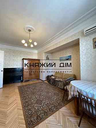 Оренда Квартира 2-кімнатна, 5/6 поверх на Эспланадная ул. Киев