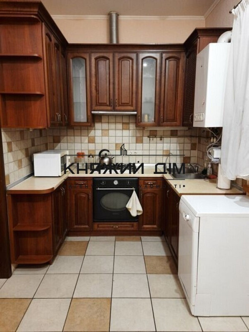 Оренда відмінного 2-поверхового будинку в с. Хотів. Код № 139167 Хотів - фото 4