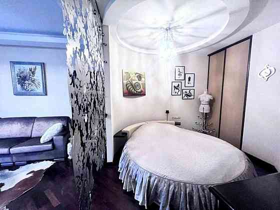 Продаж Квартира 1-кімнатна, 5/9 поверх на Щекавицька вул., д. 30/39 Kiev