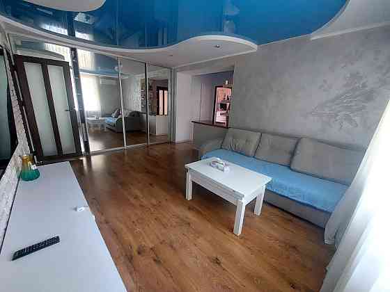 Продается 3-х комнатная квартира в Фонтанке на ул. Центральной Фонтанка