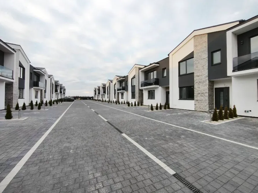 Оренда 2-поверховий Котедж з ділянкою 2.5 сот 120 кв.м 4 кімн. на Вишнева Сторожниця - фото 1