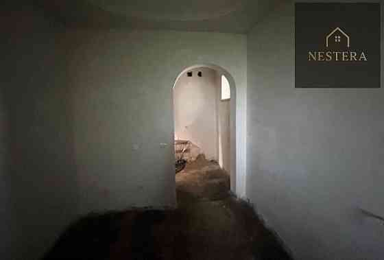 Продаж Будинок 5-кімнатний на вул. Травнева Баранинци