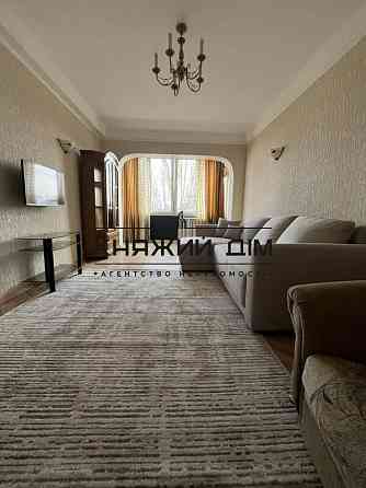 Оренда Квартира 3-кімнатна, 9/9 поверх на Победы просп./ Берестейский просп. Kiev