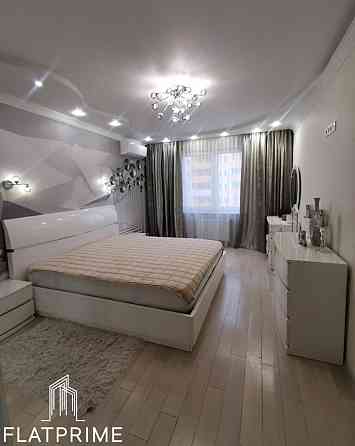 Продаж Квартира 3-кімнатна, 20/26 поверх на Юлії Здановської вул., д. 36В Kiev