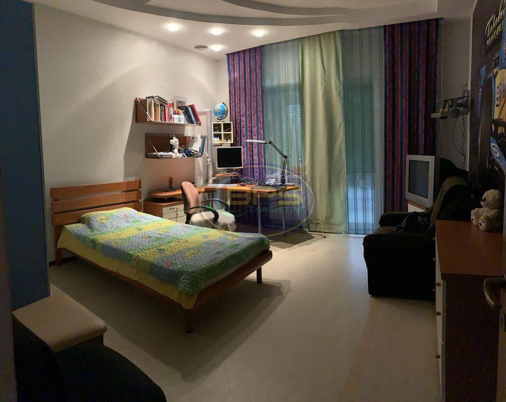 Продаж 3-поверховий Будинок з ділянкою 7.5 сот 500 кв.м 6 кімн. на Толбухіна вул. Одеса - фото 12