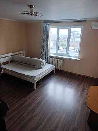 Продаж Квартира 3-кімнатна, 16/20 поверх на Дарницький вул., д. 8 Kiev