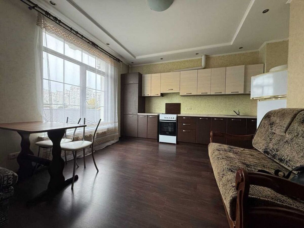 Оренда Квартира 1-кімнатна, 3/6 поверх на Смолича, 44 Киев - изображение 3