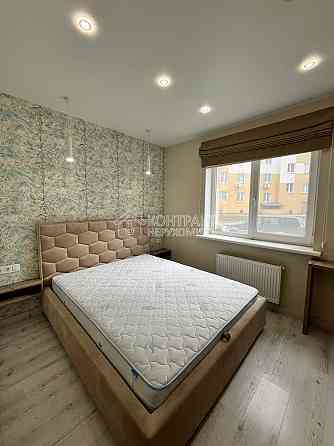 Продаж Квартира 3-кімнатна, 1/9 поверх на вул. Лева Ландау Харьков