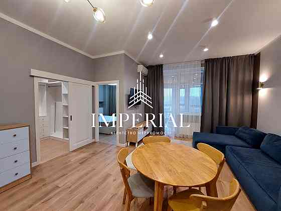 Оренда Квартира 2-кімнатна, 8/29 поверх на вул. Андрія Верхогляда Kiev