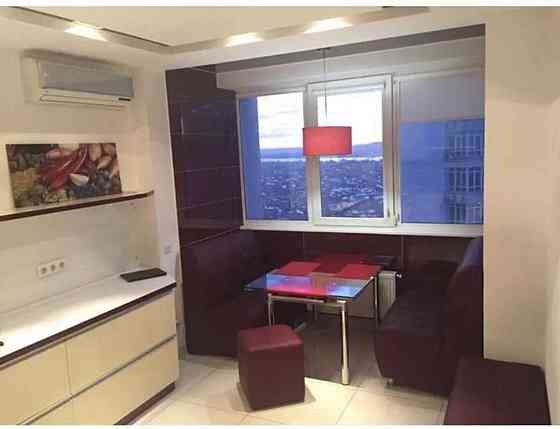 Оренда Квартира 2-кімнатна, 22/23 поверх на Днепровская набережная Київ