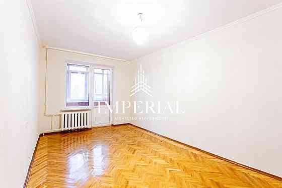 Продаж Квартира 3-кімнатна, 3/9 поверх на вул. Барбюса Анрі Київ