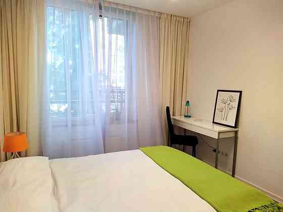 Оренда Квартира 2-кімнатна, 2/16 поверх на ул. Анатолия Петрицкого, 21 Kiev