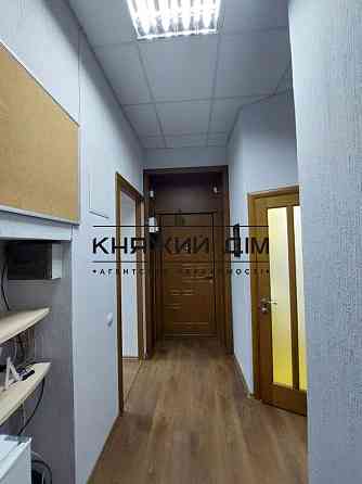 Оренда офісне приміщення на Олеся Гончара ул. поверх - 1/5 Київ