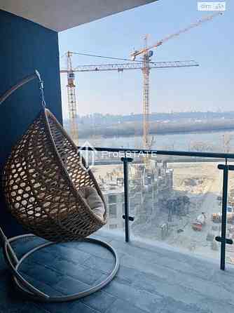 Продаж Квартира 4-кімнатна, 8/26 поверх на вул. Осокорська Київ