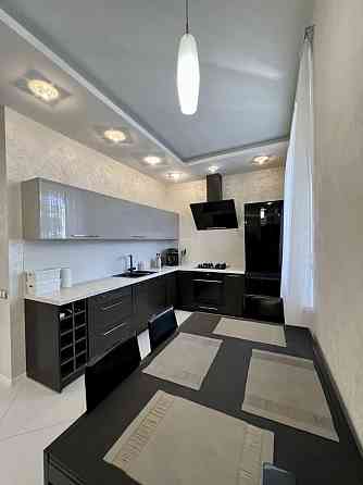 Продаж Будинок Odessa