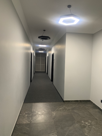 Здається Офісні приміщення площа 17 кв.м 3-й поверх Львів Проспект Шевченка 10 Львів