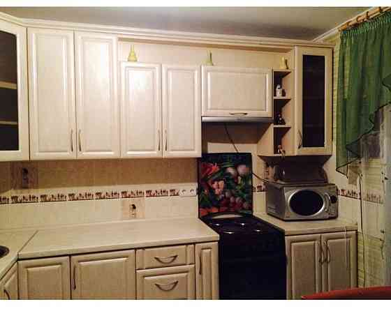 Оренда Квартира 2-кімнатна, 14/16 поверх на Урловская ул., 3 Киев