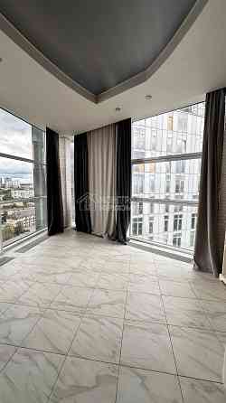 Продаж Квартира 3-кімнатна, 19/23 поверх на вул. Отакара Яроша Харьков