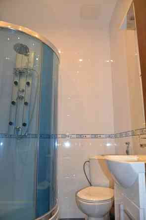 Без комісії!!! Простора 3-х к. Кв. в новому будинку на Печерську, Код № 1144536 Kiev