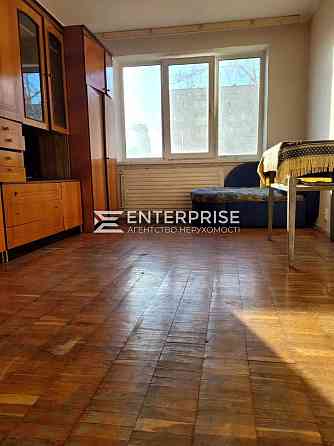 Продаж Квартира 1-кімнатна, 4/16 поверх на вул. Ватутина Киев
