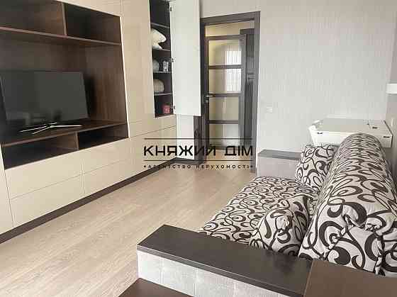 Оренда Квартира 3-кімнатна, 18/23 поверх на Голосеевский просп. (40-летия октября) Kiev