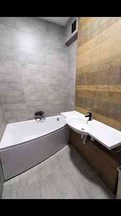 Продаж Квартира 2-кімнатна, 7/18 поверх на Жемчужная, 1а Odessa