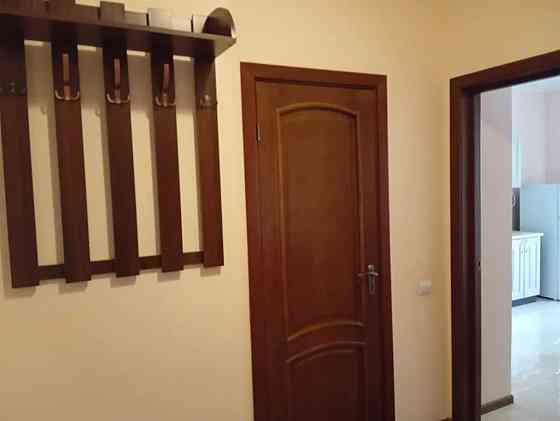 Оренда Квартира 1-кімнатна, 5/25 поверх на Воскресенська, 16В Киев