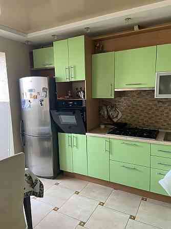 Просторная 3-комнатгая квартира на Черемушках. Одесса