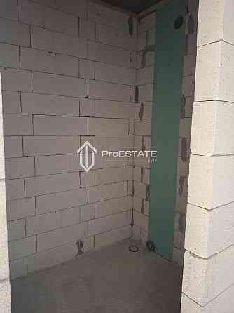 Продаж Квартира 3-кімнатна, 4/4 поверх на вул. Кибальчича Миколи Київ