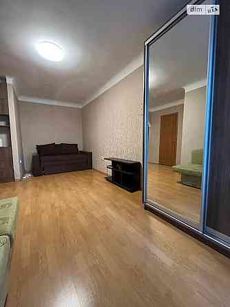 Оренда Квартира 1-кімнатна, 3/5 поверх на Антона Цедіка, 11 Киев