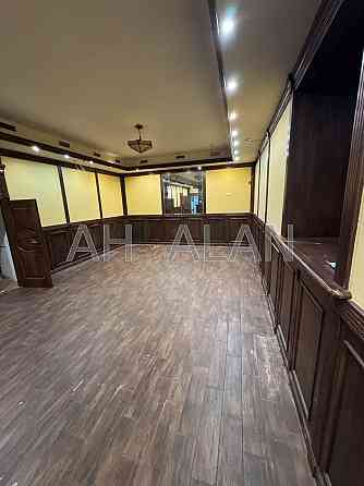 Оренда Будинок 4-кімнатний на Прорізна вул., Шевченківський район, 10 Київ