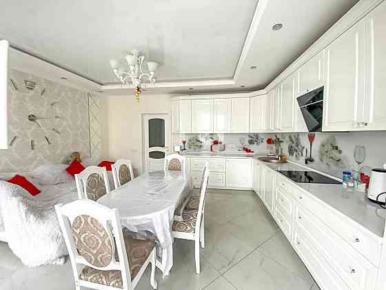 Продаж Квартира 3-кімнатна, 5/5 поверх на вул. Львівська Брюховичи (м Львив район)