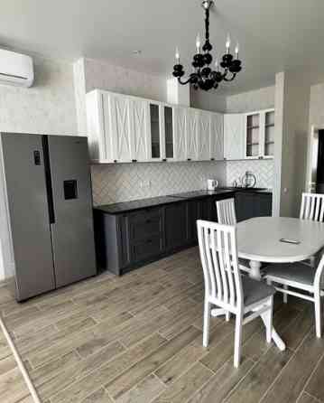 Оренда Квартира 3-кімнатна, 13/20 поверх на Мореходный пер., 2а Одеса