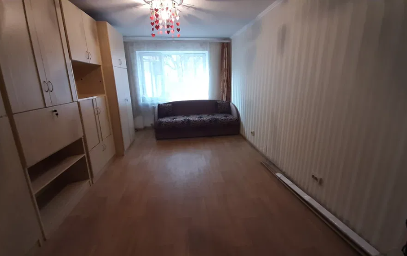 Продам комнату за небольшие деньги с балконом. Одеса - фото 2