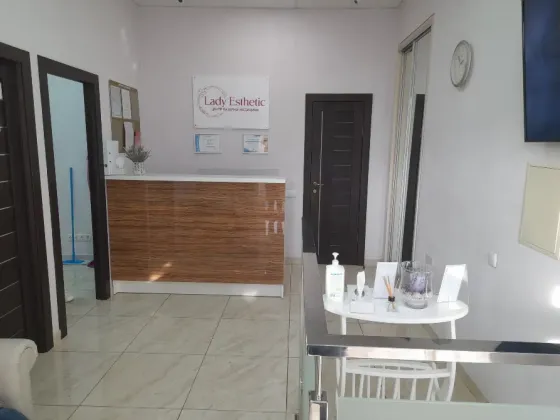 Здається Магазин / салон / торгова точка площа 53 кв.м 1-й поверх Київ Антоновича 47 Київ